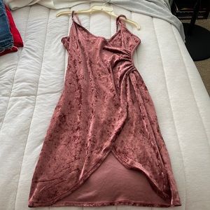charlotte russe pink dress, size M, never worn